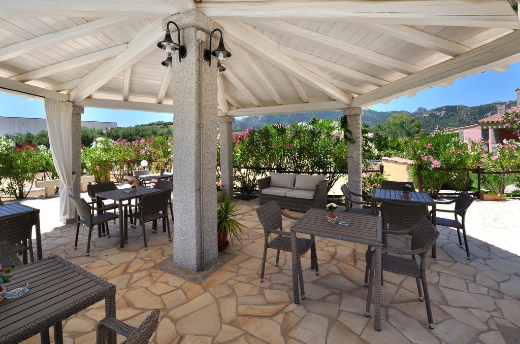 Affittacamere B&B La Villa Dei Graniti 维拉西米乌斯 外观 照片