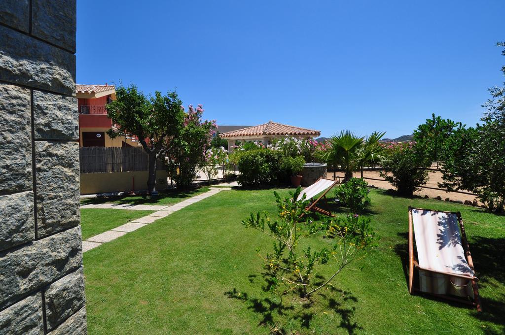 Affittacamere B&B La Villa Dei Graniti 维拉西米乌斯 外观 照片