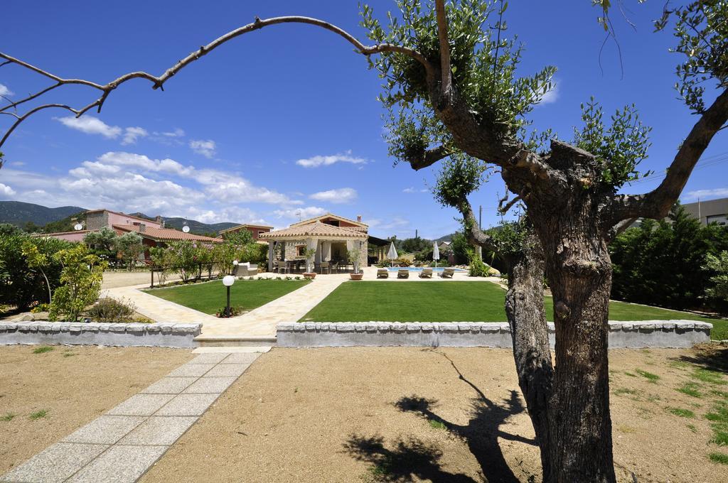 Affittacamere B&B La Villa Dei Graniti 维拉西米乌斯 外观 照片