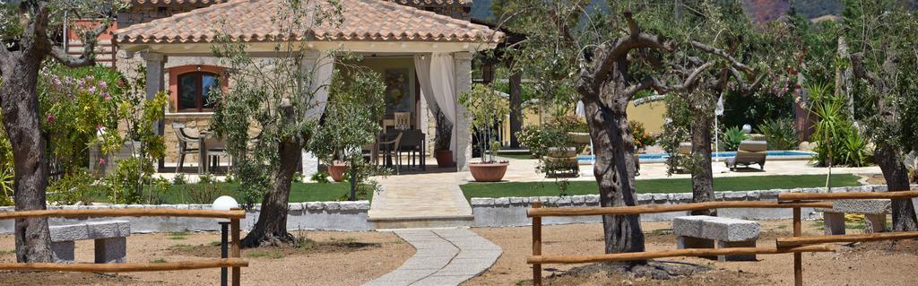 Affittacamere B&B La Villa Dei Graniti 维拉西米乌斯 外观 照片