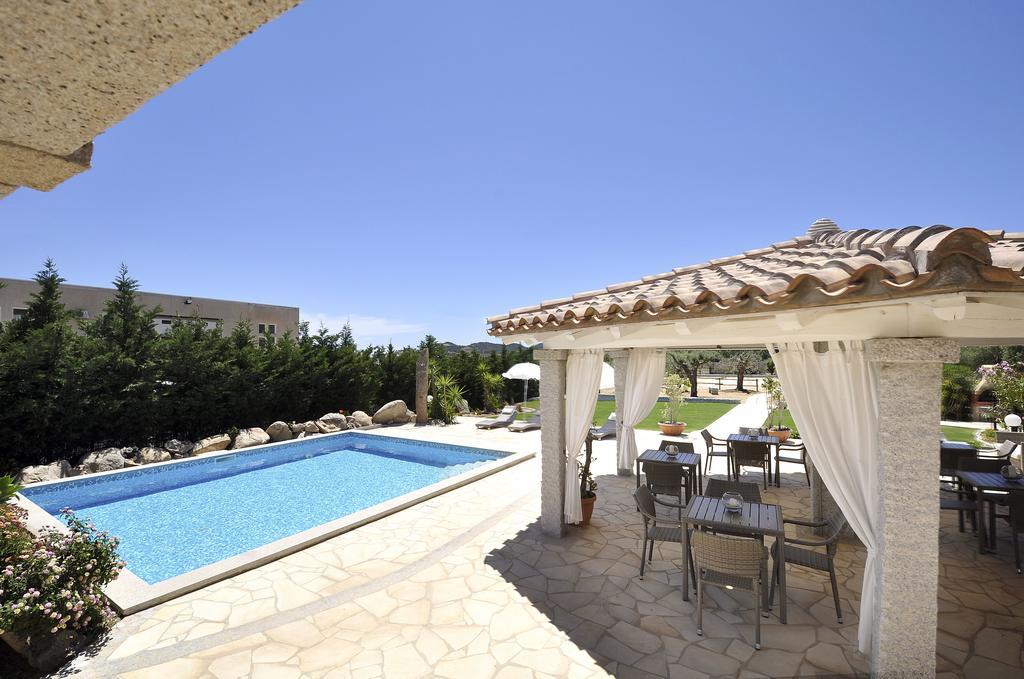 Affittacamere B&B La Villa Dei Graniti 维拉西米乌斯 外观 照片